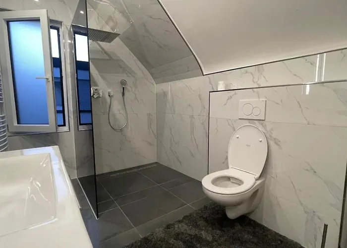 Apartment Leben & Wohnen In Einer Historischen *